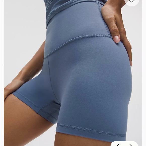 🆕 Lululemon Align™ High-Rise Short 4" - Picture 9 of 14